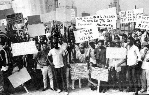 The Trinta di Mei labor strike in Willemstad on 30 May 1969. Courtesy of Nationaal Archief Curaçao. © 2026